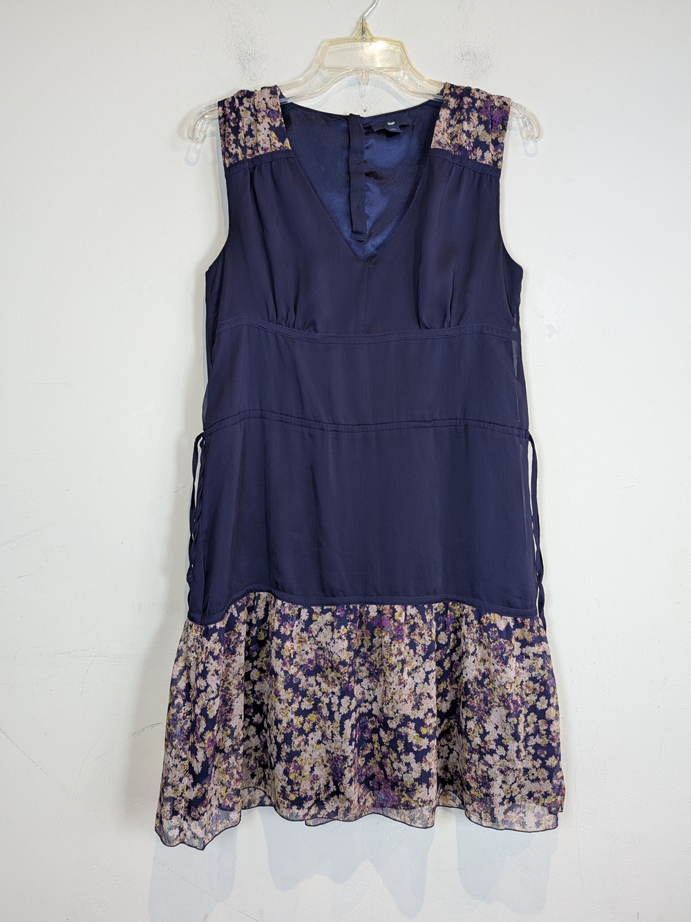 Sleeveless Navy Floral Hem V-Neck Dress